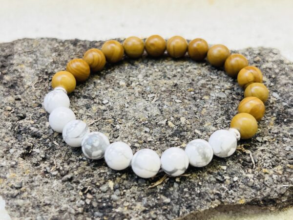 Bracelet Bois fossilisé & Howlite 8mm