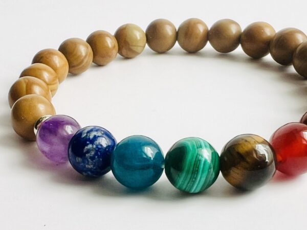 Bracelet Bois fossilisé & Pierres des Chakras 8mm – Image 4