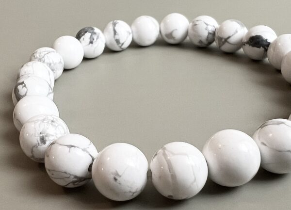 Bracelet Howlite 8mm – Image 4