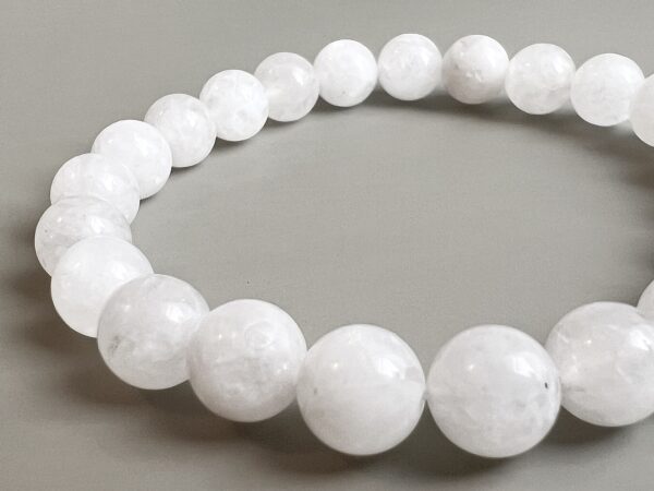 Bracelet Pierre de lune blanche 8mm – Image 4