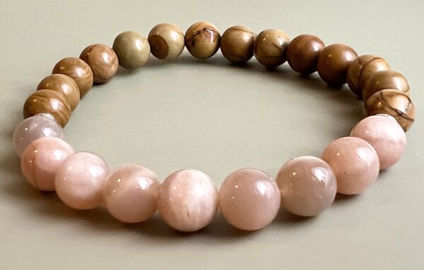 Bracelet Bois fossilisé & Pierre de soleil 8mm – Image 3